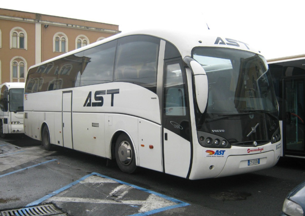 catania mt etna: public transport