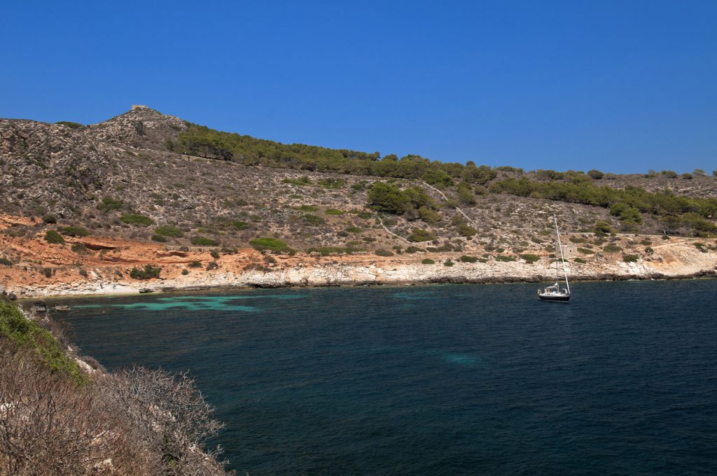 Aegadian Islands, cala Fredda Levanzo